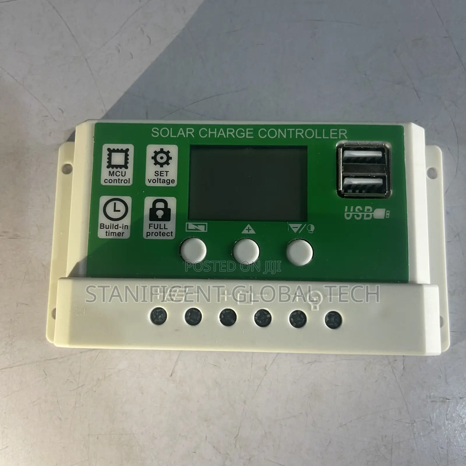 Pwm Solar Charge Controller (12-24v/20a) (White)