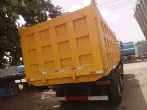 Howo Tipper 371