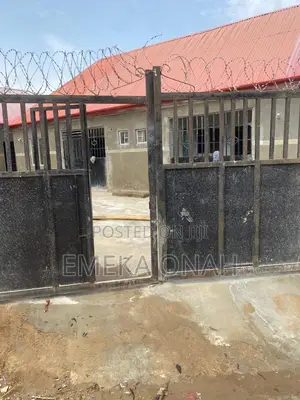 Photo - Studio Apartment in Gra, Lugbe District for rent