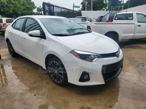 Toyota Corolla 2015 White