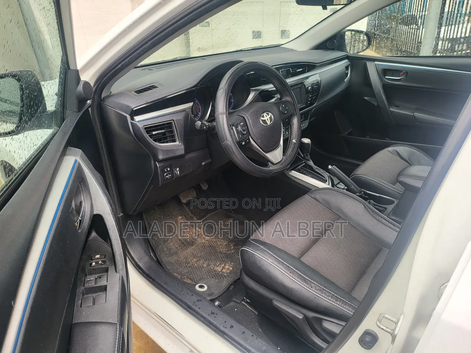 Toyota Corolla 2015 White