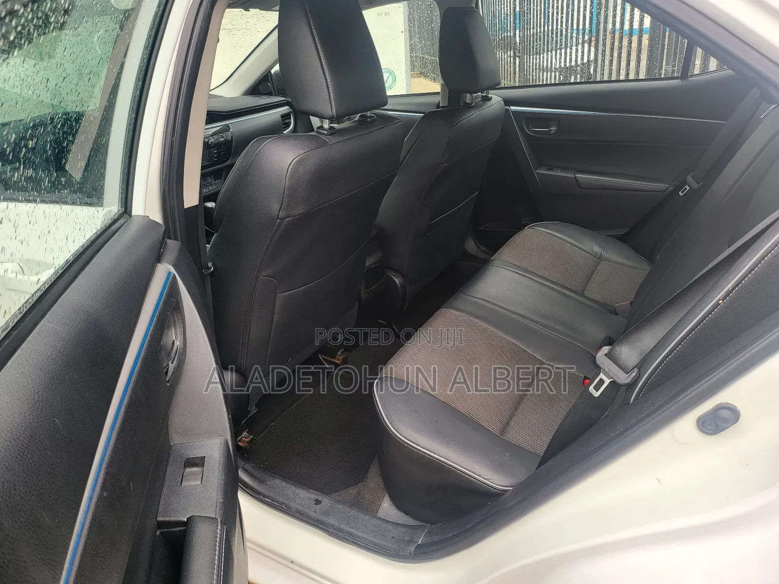 Toyota Corolla 2015 White