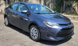 Toyota Corolla 2018 Gray