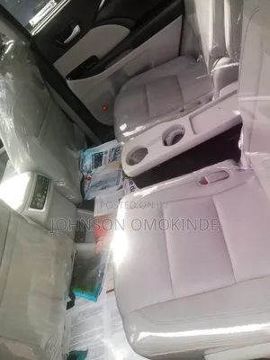 Toyota Highlander Limited 4dr SUV AWD (3.5L 6cyl 6A) 2015 White