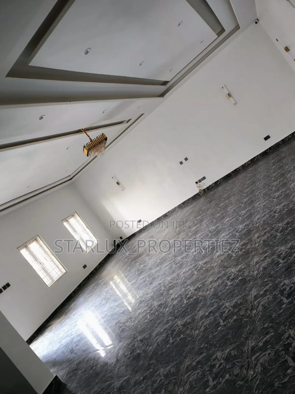 5bdrm Duplex in Admiralty Estate for rent