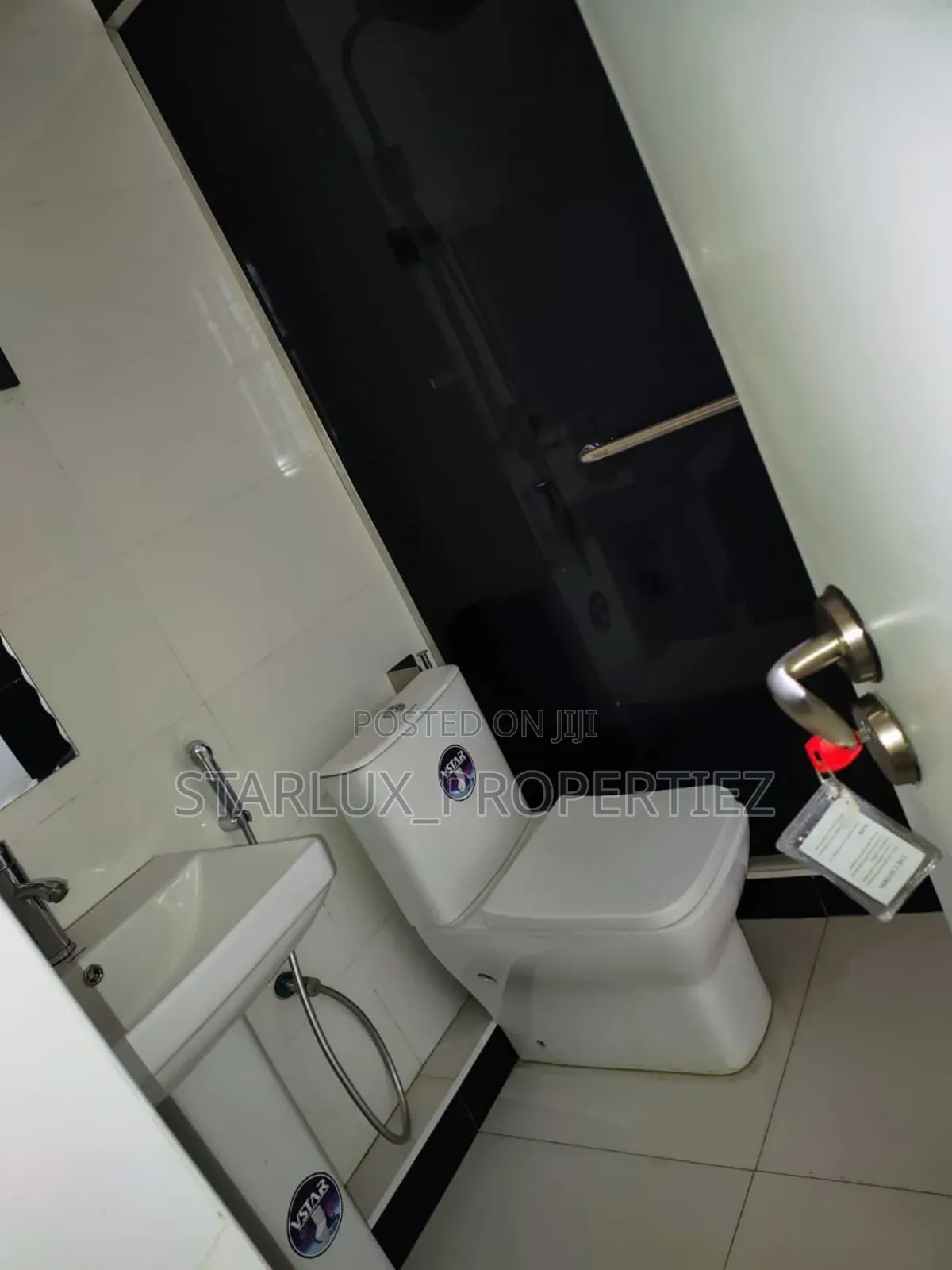 5bdrm Duplex in Admiralty Estate for rent