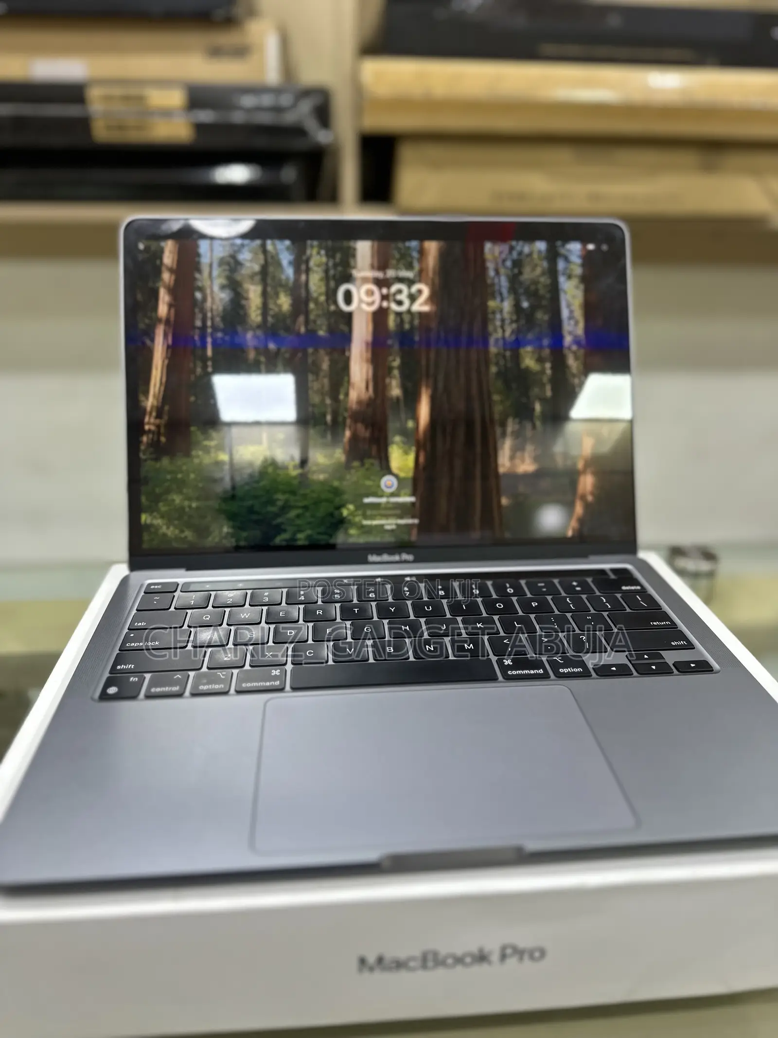 Laptop Apple MacBook Pro 2020 M1 8GB Apple M1 SSD 512GB