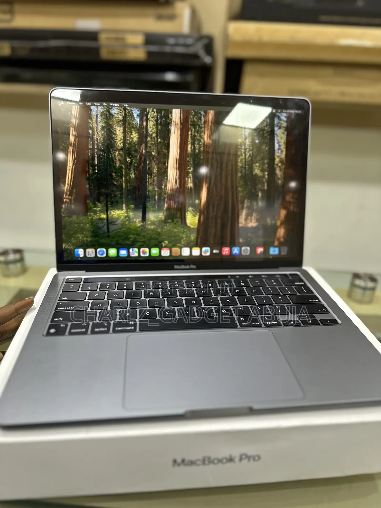 Laptop Apple MacBook Pro 2020 M1 8GB Apple M1 SSD 512GB