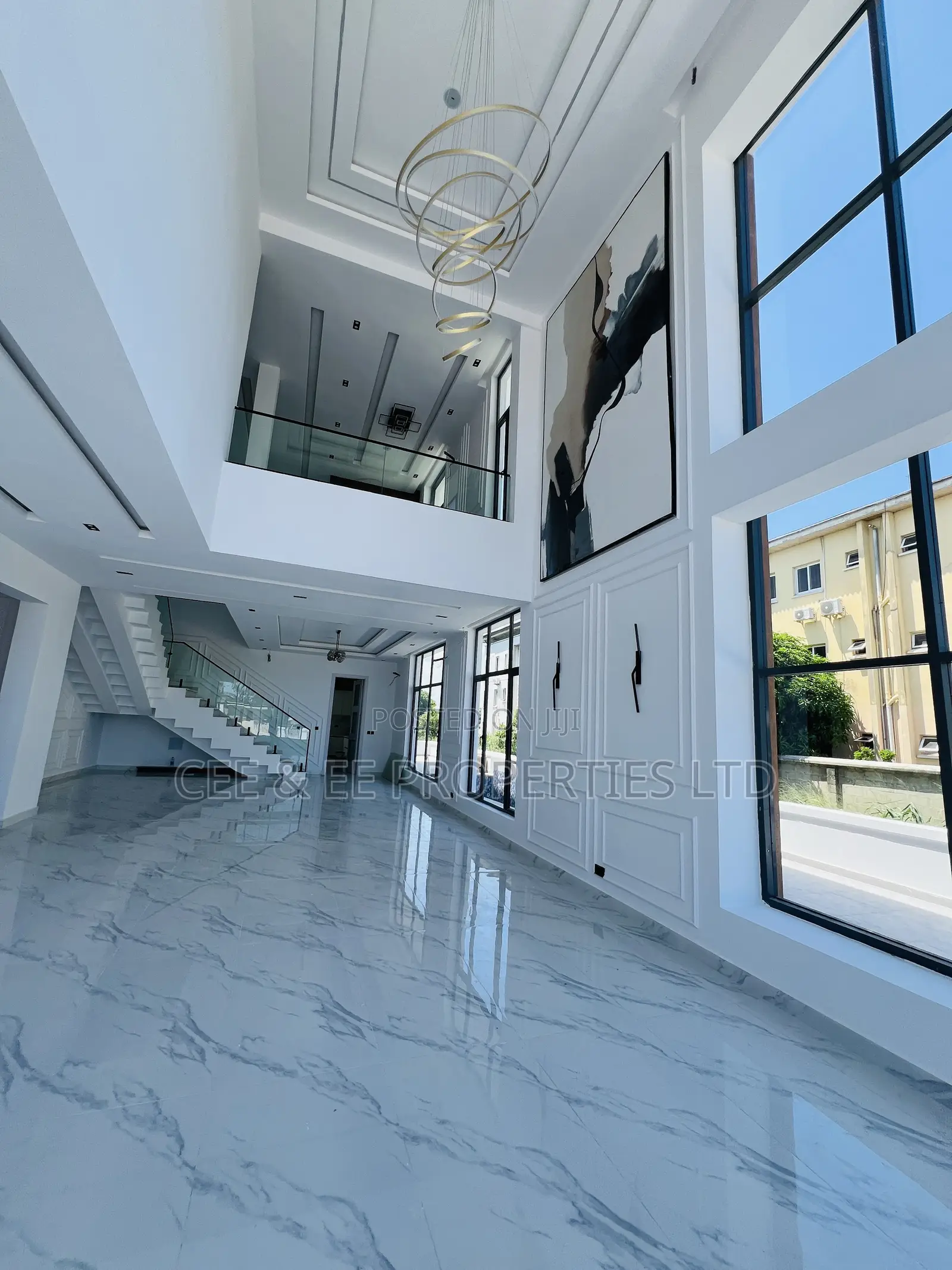 5bdrm Duplex in Royal Garden Estate, for sale