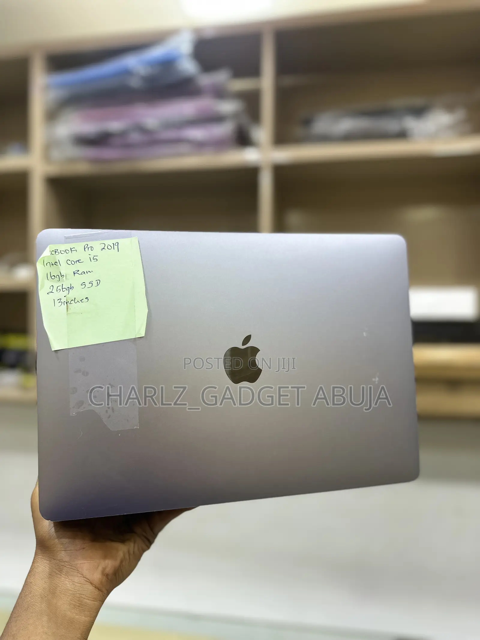 Laptop Apple MacBook Pro 2019 16GB Intel Core I5 SSD 256GB