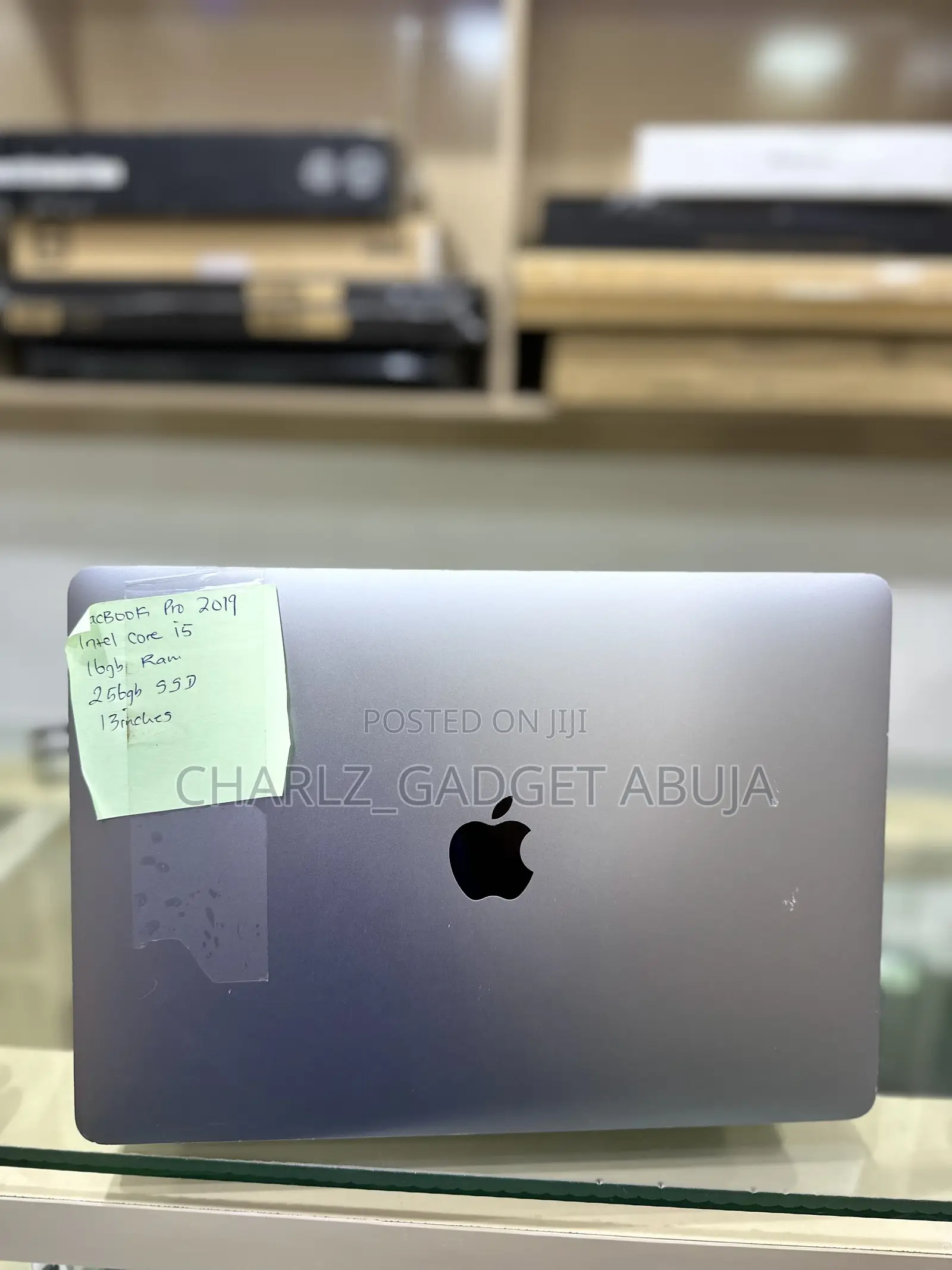 Laptop Apple MacBook Pro 2019 16GB Intel Core I5 SSD 256GB