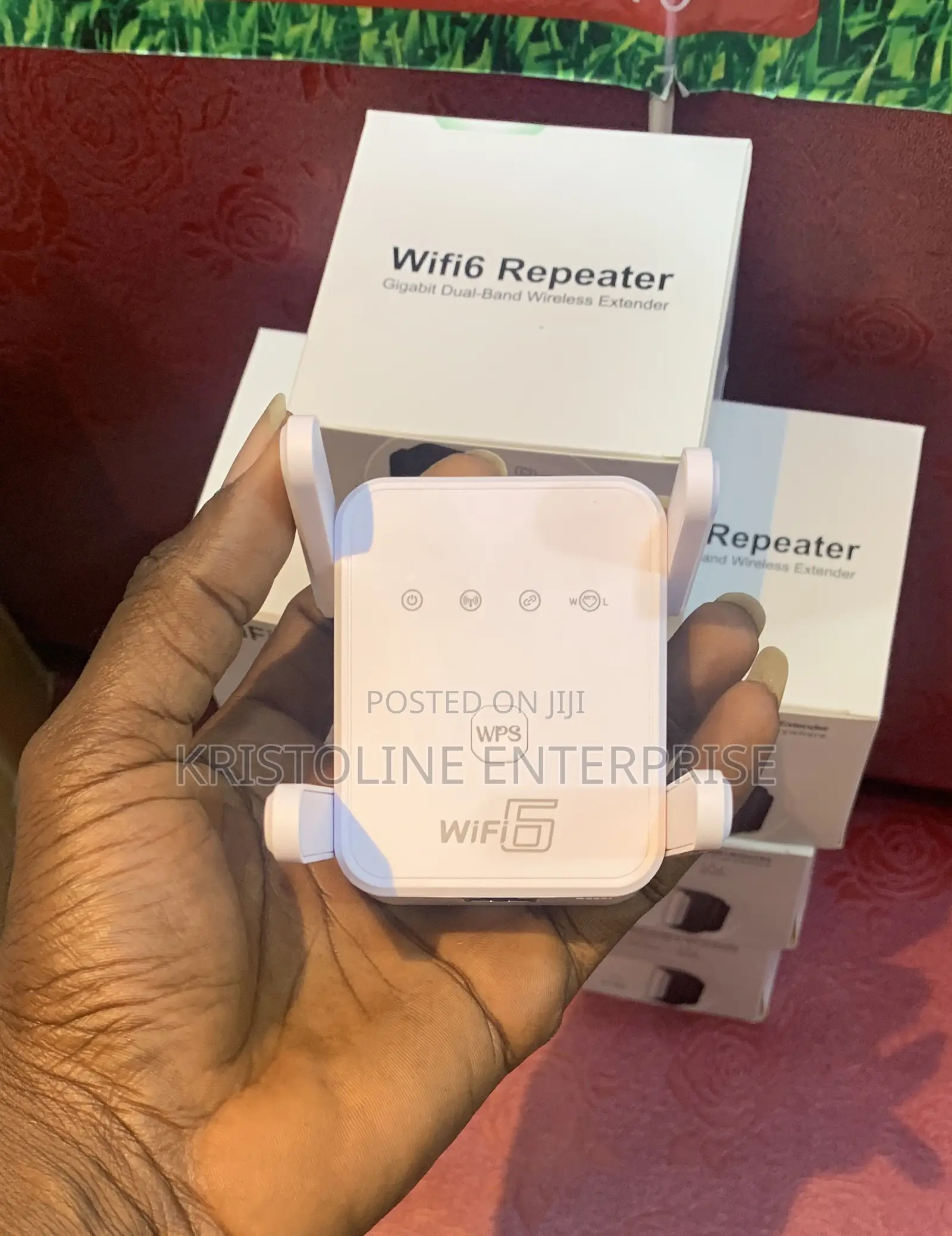 Wi-Fi 6 Repeater/Extender With 4 Dual Band Antennas