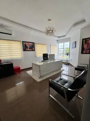 Executive 2 Storey Building Office Complex