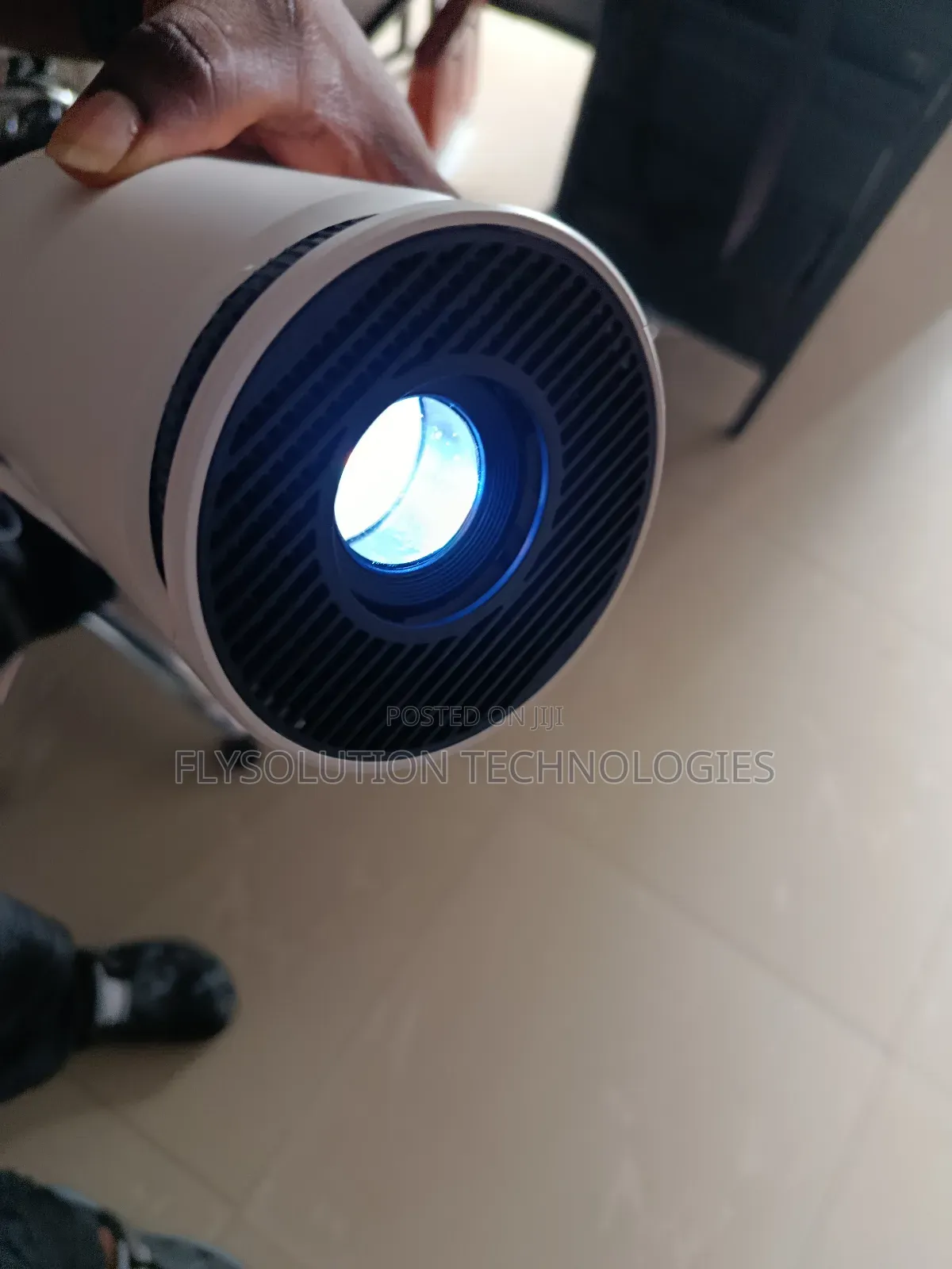 Projector Hy300 Pro Smart Android 13 Wifi Bluetooth
