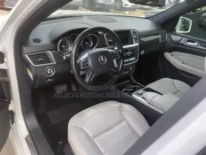 Mercedes-Benz M Class ML350 4dr SUV (3.5L 6cyl 7A) 2014 White