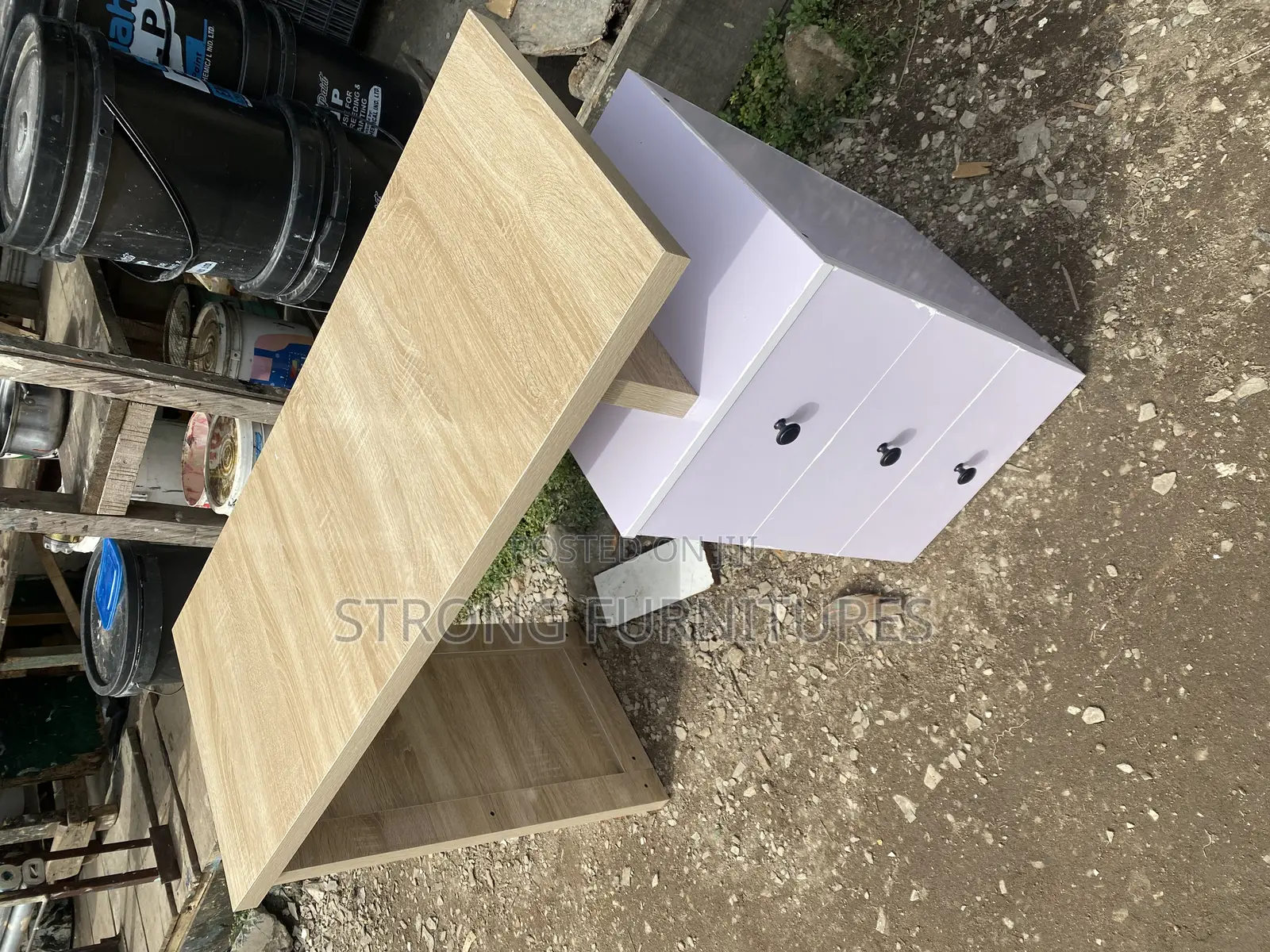 Unique Desk