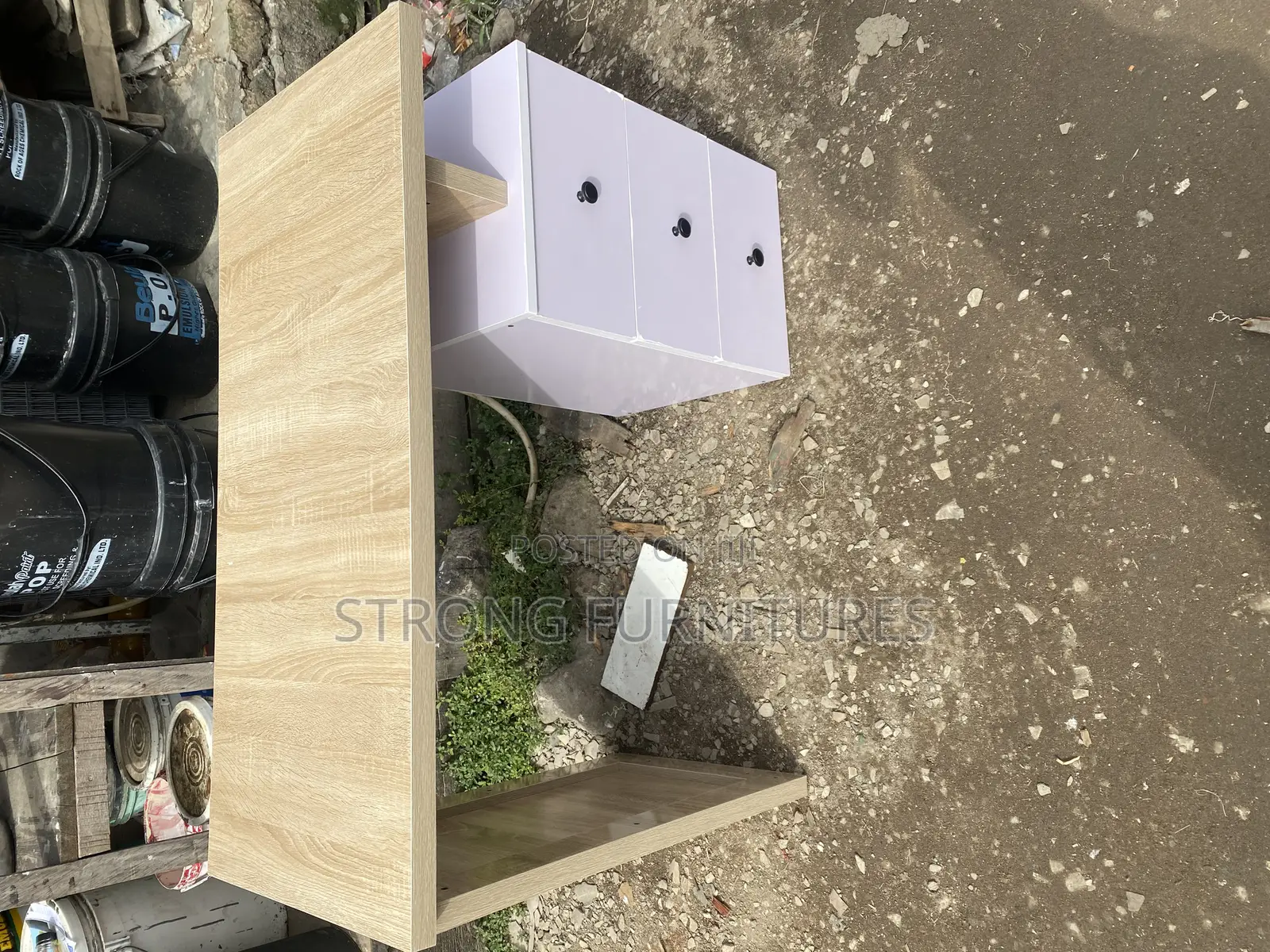 Unique Desk