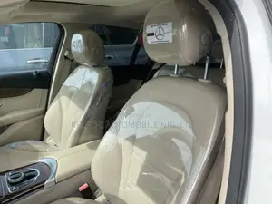 Mercedes-Benz GLC-Class 2017 White
