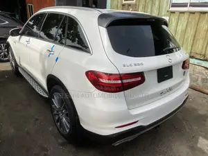 Mercedes-Benz GLC-Class 2018 White