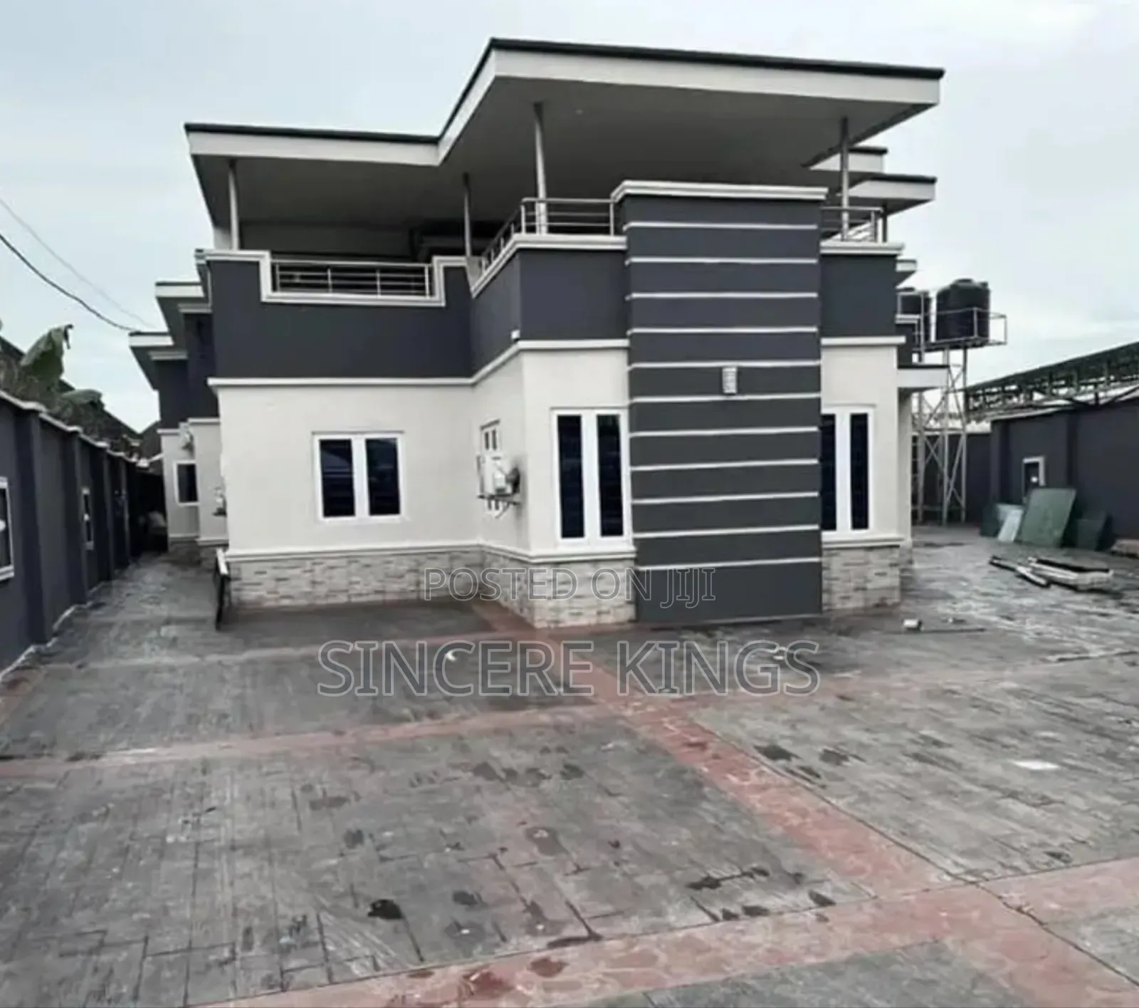 Furnished 5bdrm Bungalow in Ring Rd 3 Uyo for sale