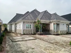 Photo - 5bdrm Bungalow in Omagwa ,  Port for sale