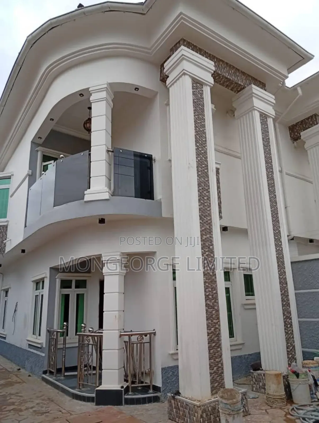 5bdrm Duplex in Magodo for sale
