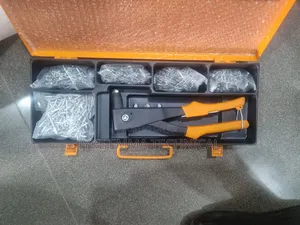 Hand Riveter Kit, in Steel Case, Impa 615233