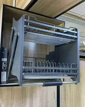 Luxury 16 " Pull Out Plate Rack