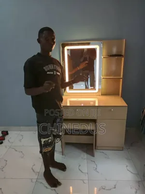 Modern Quality Dressing Mirror With Full Lightening Systems