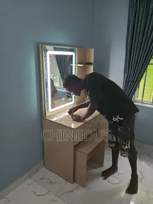 Modern Quality Dressing Mirror With Full Lightening Systems