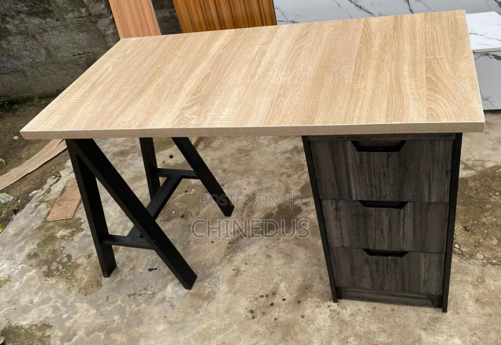 Top Quality Office Table