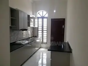 3bdrm Penthouse in Osbourne, Ikoyi for rent