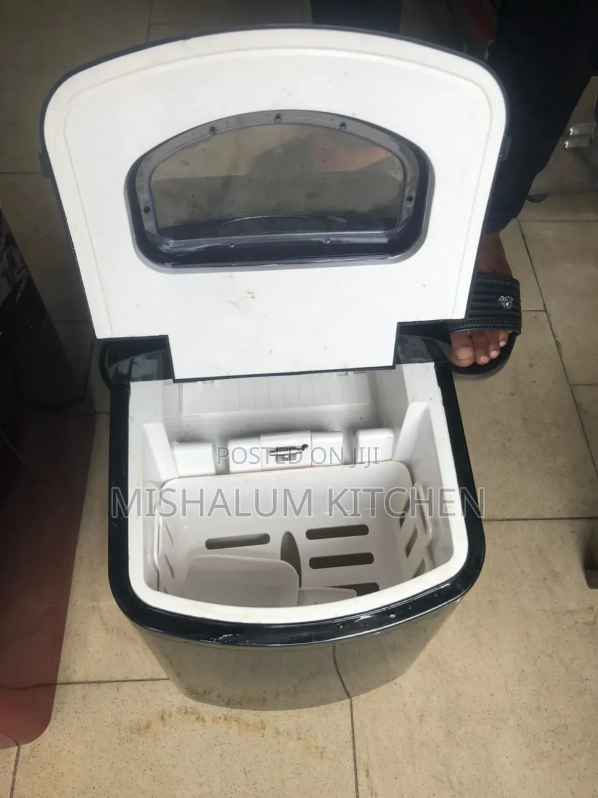 Icecube Maker
