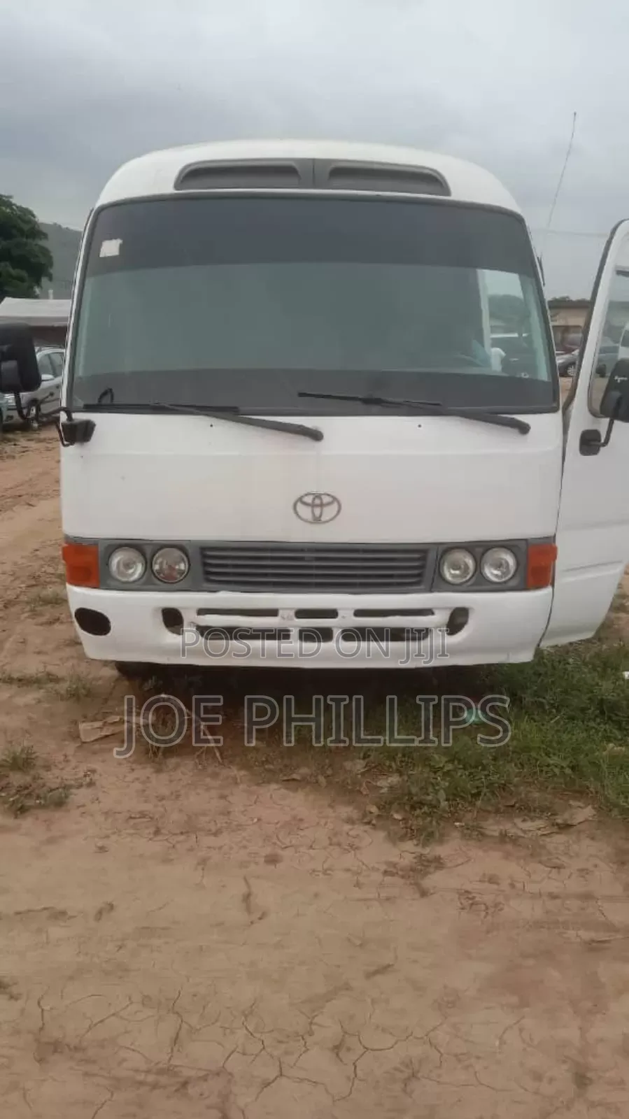 Toyota Coaster 2010 White
