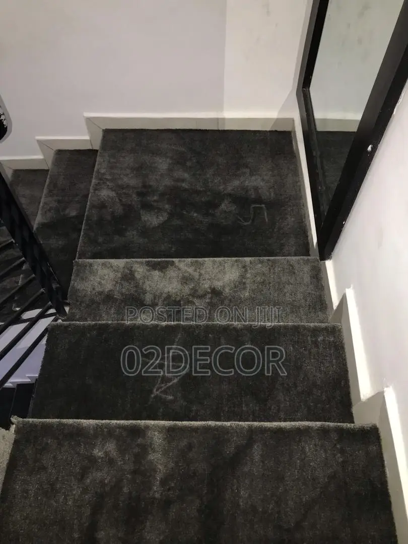 Plain Vip Rugs For Staircase
