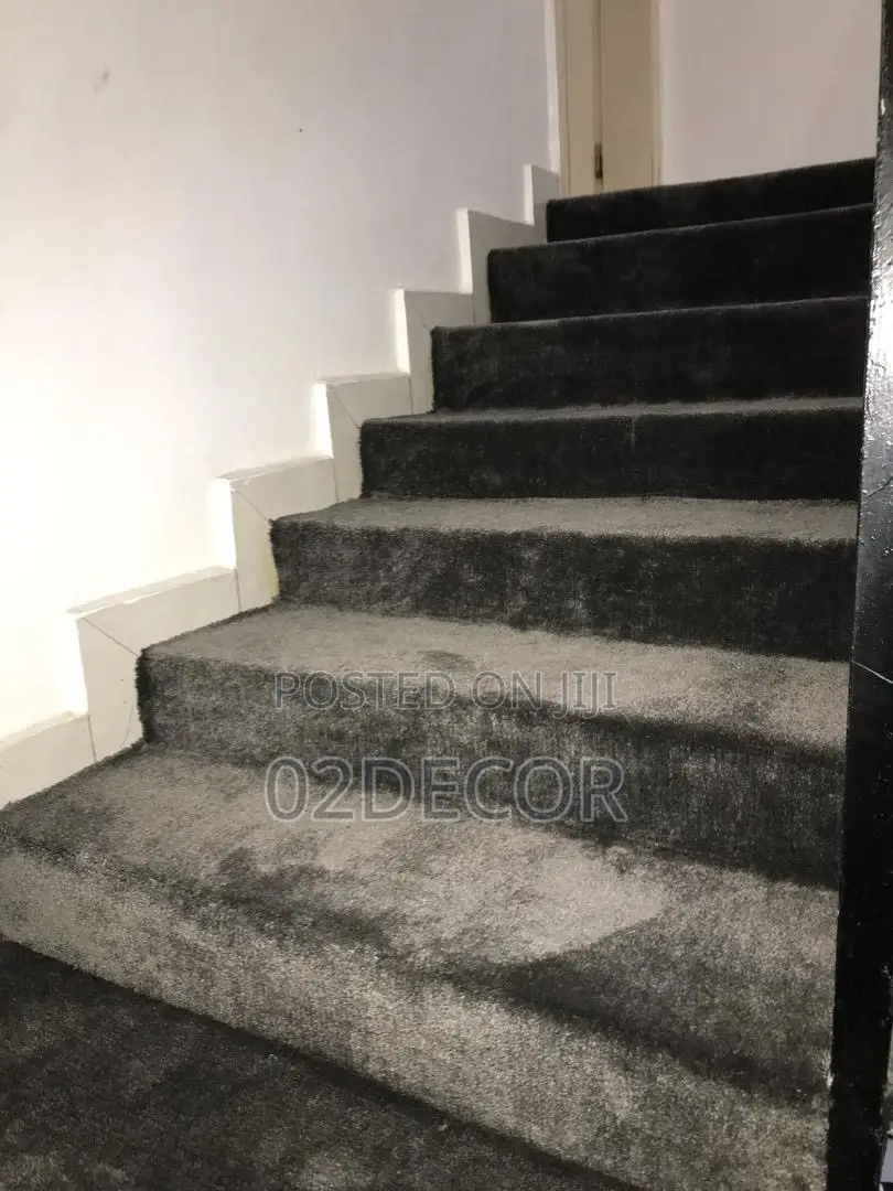 Plain Vip Rugs For Staircase