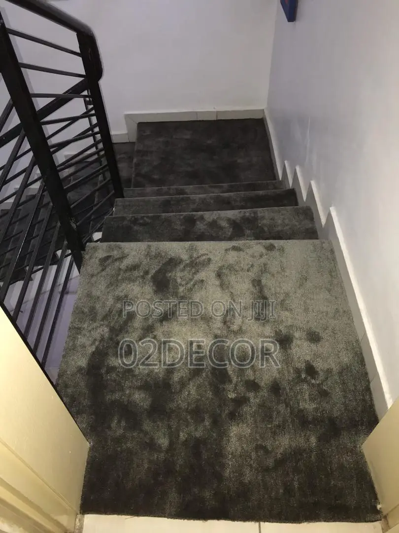 Plain Vip Rugs For Staircase