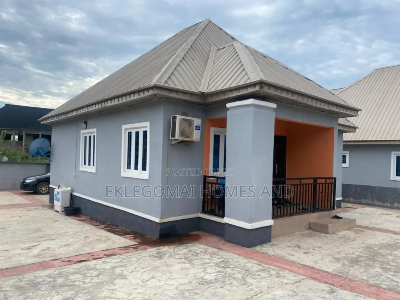 Furnished 5bdrm Block of Flats in Parliament Estate, Akure for sale