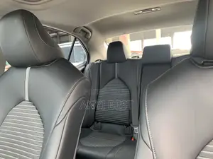 Toyota Camry 2020 Silver