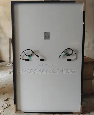 500w 144 Cells Black Frame Jinko Monocrystalline Panel