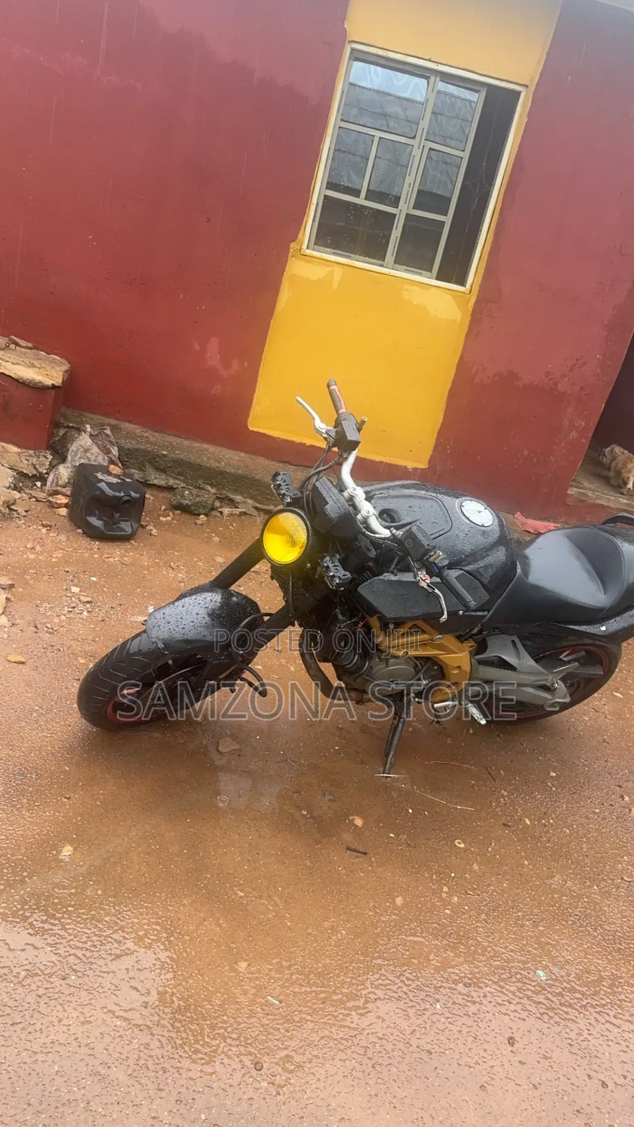 Aprilia 2017 Black