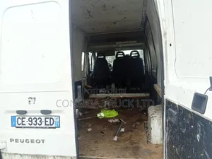 Peugeot Boxer 1998 White