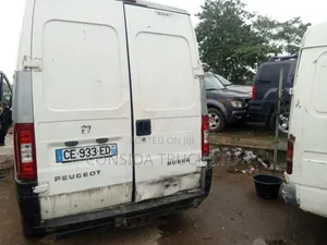 Peugeot Boxer 1998 White