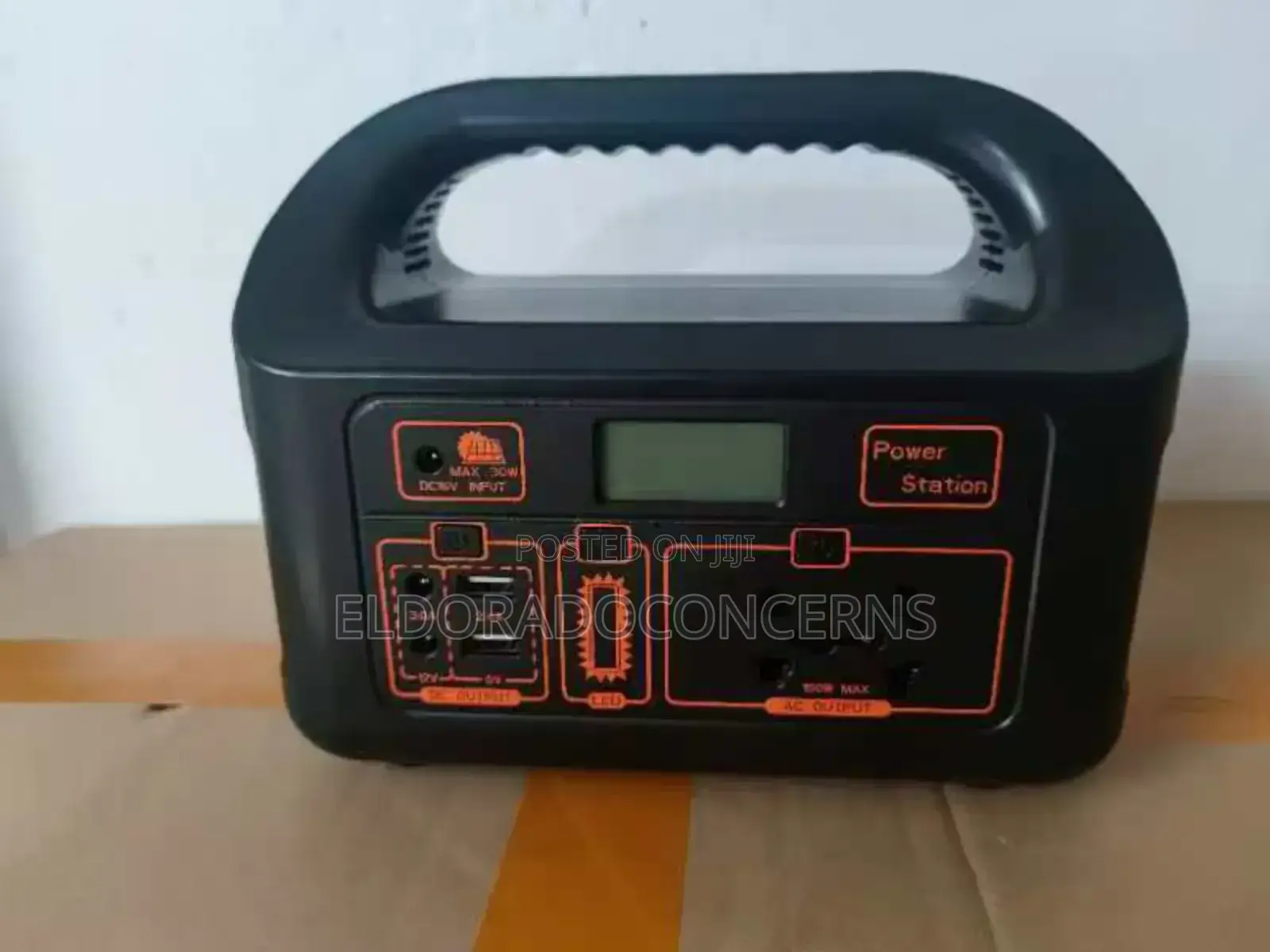 150w Rechargeable Solar Generator + Solar Panel