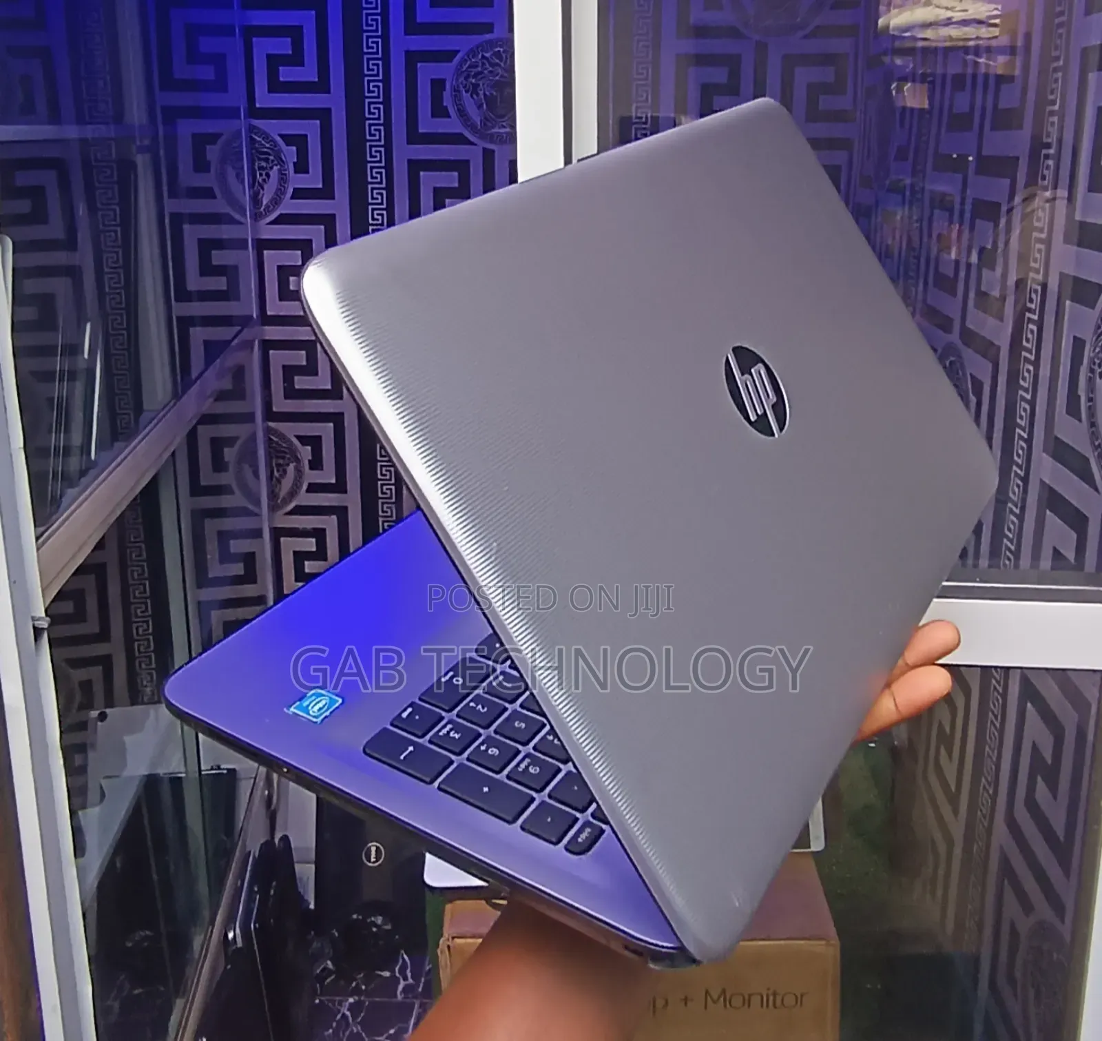 Laptop HP 15 4GB Intel Celeron HDD 1T