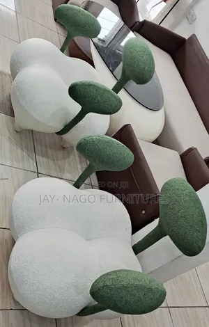 Newly Designed Highly Quality Love Sofa Chair