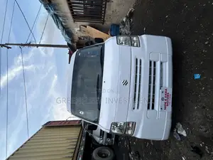 Suzuki Every 2012 White
