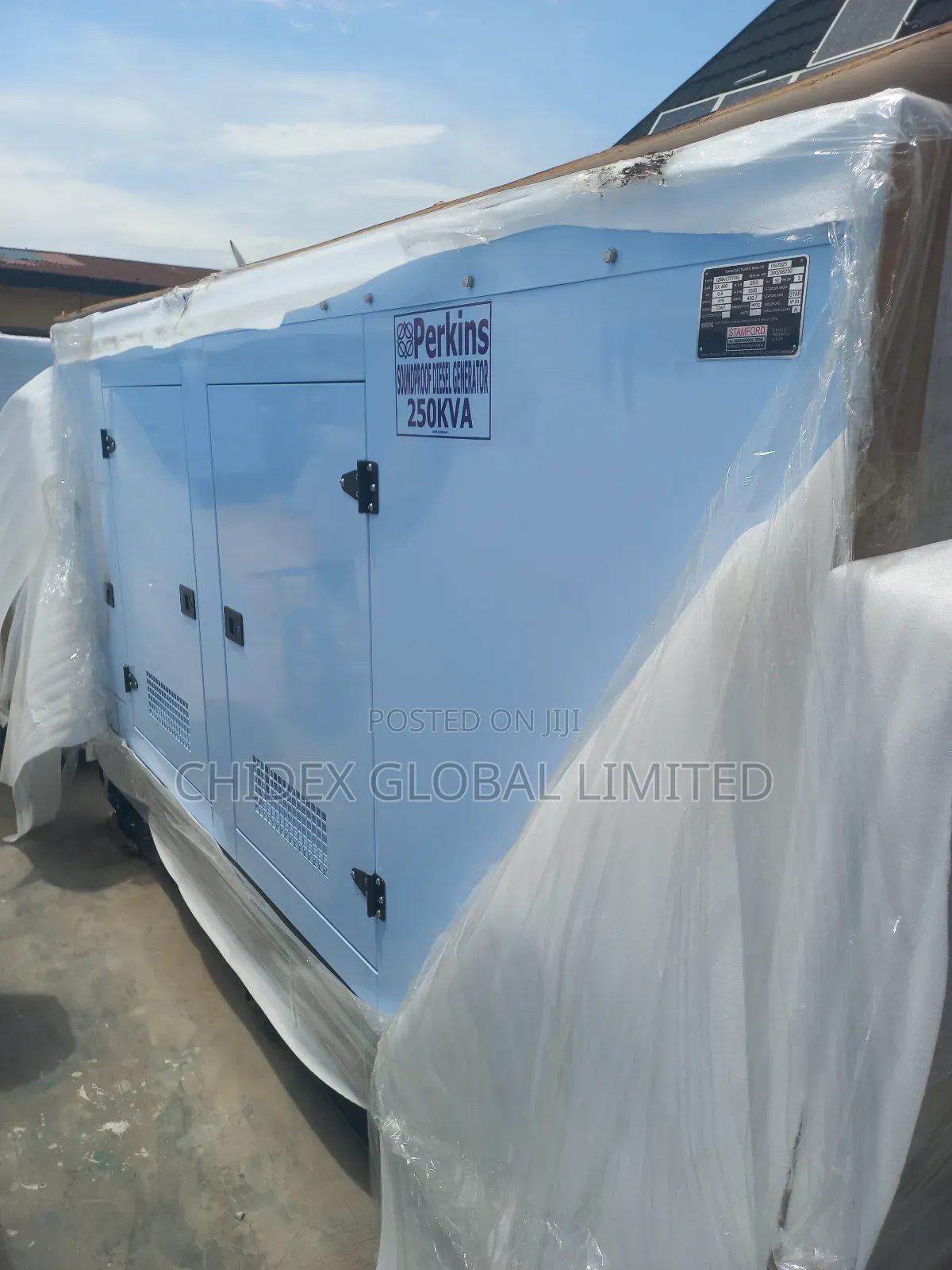 250kva Perkins Soundproof Diesel Generator 100% Copper Coil