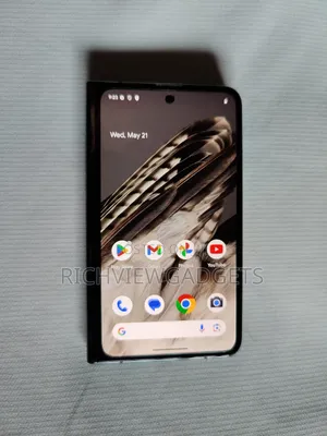 Photo - Google Pixel Fold 256 GB Black