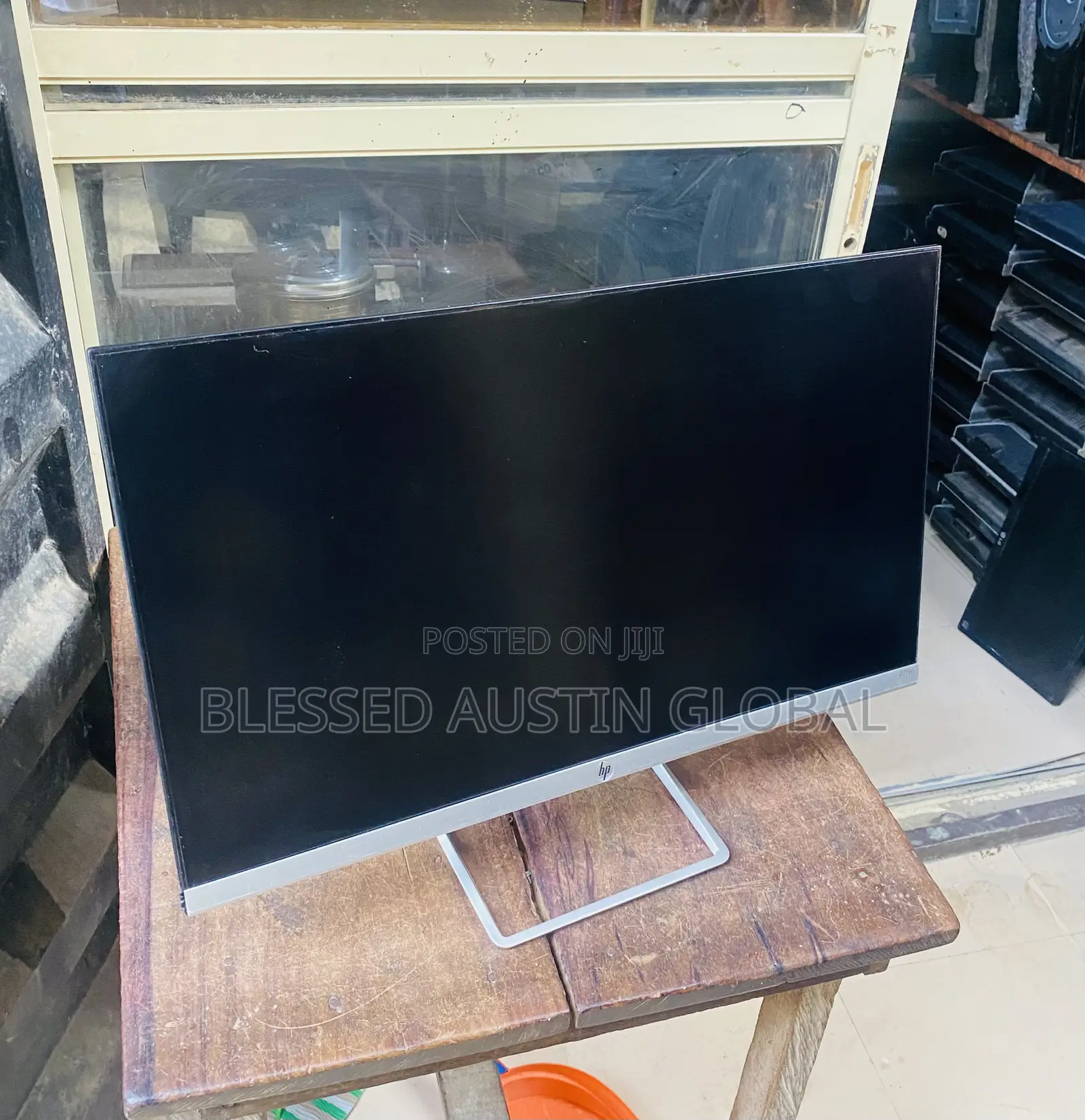 27 Inches Frameless Ips Monitor
